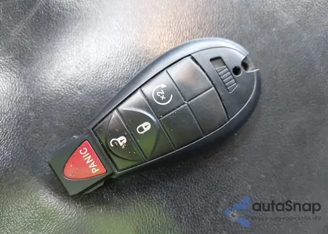 2011 Jeep Grand Cherokee Laredo из США, поврежденный, VIN 1J4RR4GG5BC632205